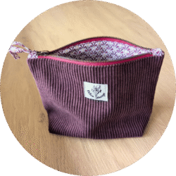 Trousse de toilette prune