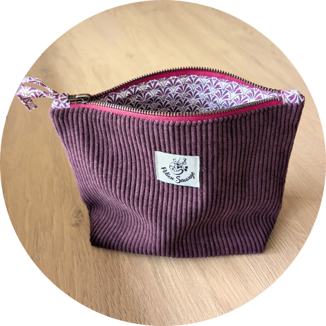 Trousse de toilette prune