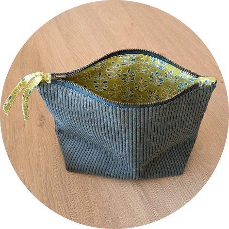 Trousse de toilette vert & feuilles