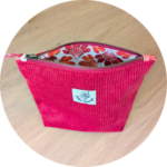 Trousse de toilette rouge
