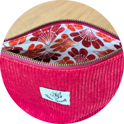Trousse de toilette rouge – Image 4